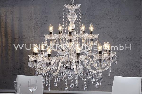 Leuchten & Lampen mieten & vermieten - 80x Kronleuchter; viele Farben & Grössen, WUNDERRÄUME GmbH vermietet: Dekoration/Kulisse für Event, Messe, Veranstaltung, Incentive, Mitarbeiterfest, Firmenjubiläum in Lichtenstein/Sachsen