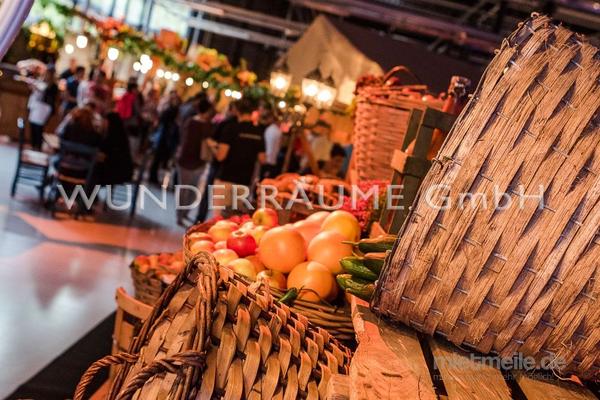 Antik & Rustikal mieten & vermieten - Marktdekoration, nostalgisch - WUNDERRÄUME GmbH vermietet: Dekoration/Kulisse für Event, Messe, Veranstaltung, Incentive, Mitarbeiterfest, Firmenjubiläum in Lichtenstein/Sachsen