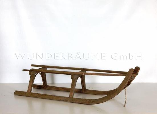 Kulissen mieten & vermieten - Rodelschlitten-Set (9-teilig) - WUNDERRÄUME GmbH vermietet: Dekoration/Kulisse für Event, Messe, Veranstaltung, Incentive, Mitarbeiterfest, Firmenjubiläum in Lichtenstein/Sachsen