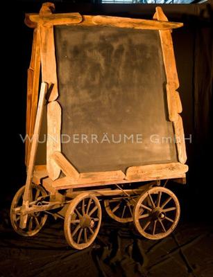 Kulissen mieten & vermieten - Holztafel/Tafelwagen 1, rustikal - WUNDERRÄUME GmbH vermietet: Dekoration/Kulisse für Event, Messe, Veranstaltung, Incentive, Mitarbeiterfest, Firmenjubiläum in Lichtenstein/Sachsen