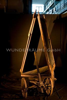Kulissen mieten & vermieten - Holztafel/Tafelwagen 1, rustikal - WUNDERRÄUME GmbH vermietet: Dekoration/Kulisse für Event, Messe, Veranstaltung, Incentive, Mitarbeiterfest, Firmenjubiläum in Lichtenstein/Sachsen