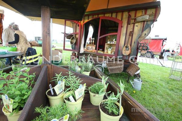 Kulissen mieten & vermieten - Schäferwagen (Schausteller) - WUNDERRÄUME GmbH vermietet: Dekoration/Kulisse für Event, Messe, Veranstaltung, Incentive, Mitarbeiterfest, Firmenjubiläum in Lichtenstein/Sachsen