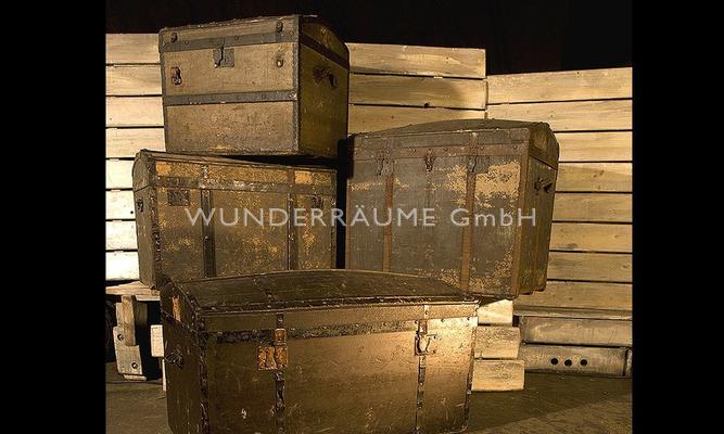 Requisiten mieten & vermieten - Historische Reise-/Schatztruhen 04 - WUNDERRÄUME GmbH vermietet: Dekoration/Kulisse für Event, Messe, Veranstaltung, Incentive, Mitarbeiterfest, Firmenjubiläum in Lichtenstein/Sachsen