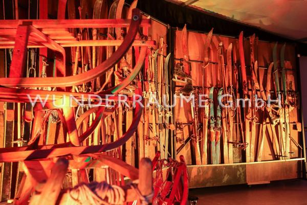Kulissen mieten & vermieten - Raumteiler "Skiwand" - WUNDERRÄUME GmbH vermietet: Dekoration/Kulisse für Event, Messe, Veranstaltung, Incentive, Mitarbeiterfest, Firmenjubiläum in Lichtenstein/Sachsen