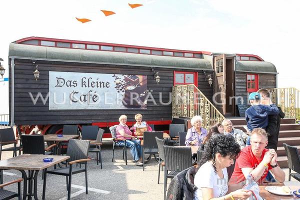 Saisonale Dekoration mieten & vermieten - Zirkuswagen als Café & Restaurant; edel, WUNDERRÄUME GmbH vermietet: Dekoration/Kulisse für Event, Messe, Veranstaltung, Incentive, Mitarbeiterfest, Firmenjubiläum in Lichtenstein/Sachsen