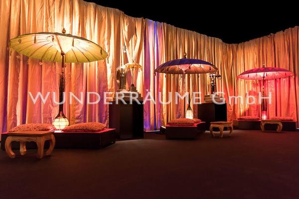 Länder & Flaggen mieten & vermieten - Sitzpodeste - WUNDERRÄUME GmbH vermietet: Dekoration/Kulisse für Event, Messe, Veranstaltung, Incentive, Mitarbeiterfest, Firmenjubiläum in Lichtenstein/Sachsen
