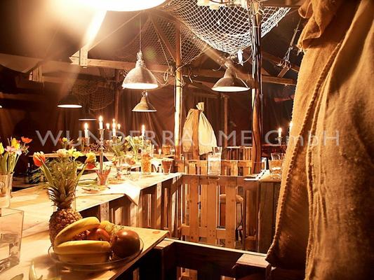 Weihnachtsdekoration mieten & vermieten - Das RESTAURANT kommt komplett zu Ihnen ! WUNDERRÄUME GmbH vermietet: Dekoration / Kulisse für Event, Messe, Veranstaltung, Incentive, Mitarbeiterfest, Firmenjubiläum in Lichtenstein/Sachsen