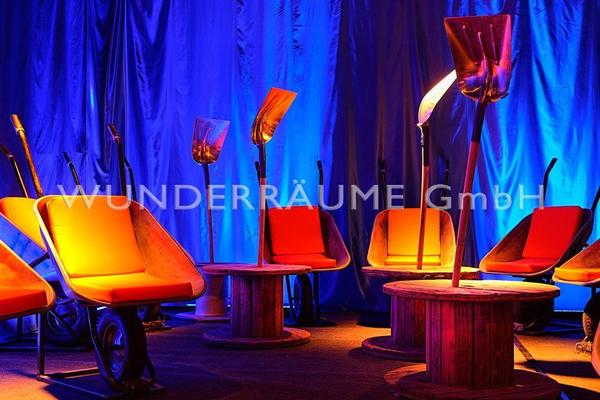 Antik & Rustikal mieten & vermieten - Sessel "Industrial" - WUNDERRÄUME GmbH vermietet: Dekoration/Kulisse für Event, Messe, Veranstaltung, Incentive, Mitarbeiterfest, Firmenjubiläum in Lichtenstein/Sachsen