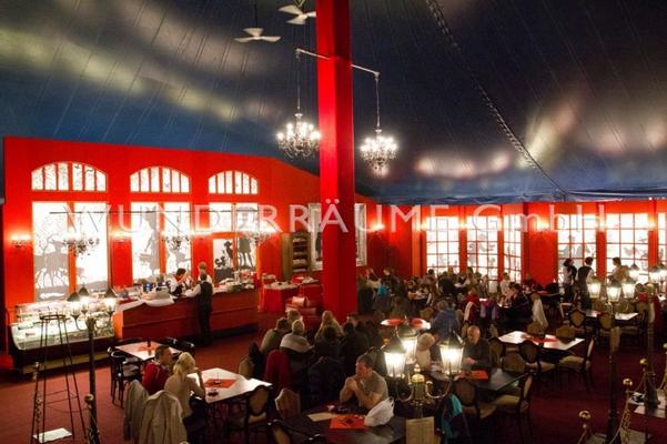 Weihnachtsdekoration mieten & vermieten - Restaurant Nostalgie/Scherenschnitt - -WUNDERRÄUME GmbH vermietet: Dekoration/Kulisse für Event, Messe, Veranstaltung, Incentive, Mitarbeiterfest, Firmenjubiläum in Lichtenstein/Sachsen