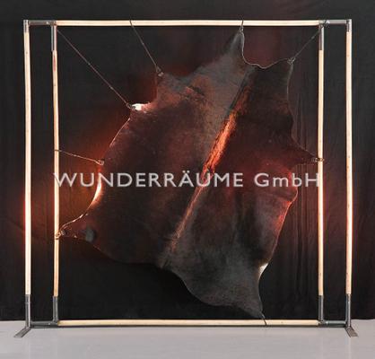 Kulissen mieten & vermieten - Raumteiler "Kuhfell" - WUNDERRÄUME GmbH vermietet: Dekoration/Kulisse für Event, Messe, Veranstaltung, Incentive, Mitarbeiterfest, Firmenjubiläum in Lichtenstein/Sachsen