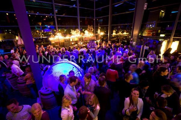 Maritime Deko & Schiffsmodelle mieten & vermieten - Schiffshafenbar - WUNDERRÄUME GmbH vermietet: Dekoration/Kulisse für Event, Messe, Veranstaltung, Incentive, Mitarbeiterfest, Firmenjubiläum in Lichtenstein/Sachsen