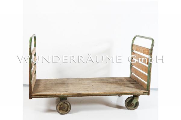 Kulissen mieten & vermieten - Plattenwagen/Holzwagen - WUNDERRÄUME GmbH vermietet: Dekoration/Kulisse für Event, Messe, Veranstaltung, Incentive, Mitarbeiterfest, Firmenjubiläum in Lichtenstein/Sachsen