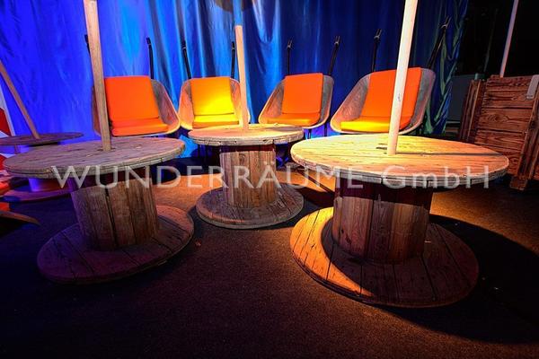Antik & Rustikal mieten & vermieten - Loungetisch, Kabeltrommel - WUNDERRÄUME GmbH vermietet: Dekoration/Kulisse für Event, Messe, Veranstaltung, Incentive, Mitarbeiterfest, Firmenjubiläum in Lichtenstein/Sachsen