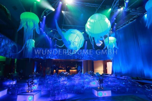 Maritime Deko & Schiffsmodelle mieten & vermieten - Quallen - WUNDERRÄUME GmbH vermietet: Dekoration/Kulisse für Event, Messe, Veranstaltung, Incentive, Mitarbeiterfest, Firmenjubiläum in Lichtenstein/Sachsen