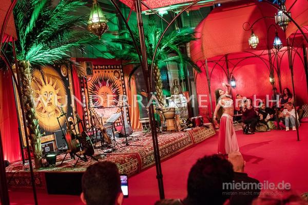 Kulissen mieten & vermieten - Stoffwand "Orient" - WUNDERRÄUME GmbH vermietet: Dekoration/Kulisse für Event, Messe, Veranstaltung, Incentive, Mitarbeiterfest, Firmenjubiläum in Lichtenstein/Sachsen