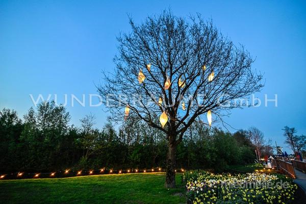 Dekofiguren mieten & vermieten - Lichtkokons für Bäume, Fassaden, Säle uvm WUNDERRÄUME GmbH vermietet: Dekoration / Kulisse für Event, Messe, Veranstaltung, Incentive, Mitarbeiterfest, Firmenjubiläum in Lichtenstein/Sachsen
