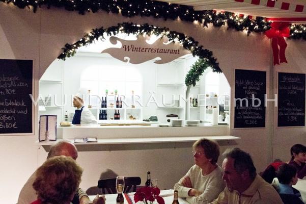 Saisonale Dekoration mieten & vermieten - Restaurant Winterzauber - WUNDERRÄUME GmbH vermietet: Dekoration/Kulisse für Event, Messe, Veranstaltung, Incentive, Mitarbeiterfest, Firmenjubiläum in Lichtenstein/Sachsen