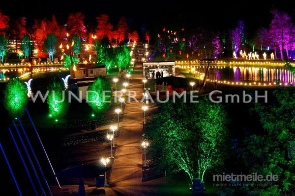 Kulissen mieten & vermieten - Straßenlaterne in kupfer oder weiß - WUNDERRÄUME GmbH vermietet: Dekoration/Kulisse für Event, Messe, Veranstaltung, Incentive, Mitarbeiterfest, Firmenjubiläum in Lichtenstein/Sachsen
