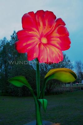 Saisonale Dekoration mieten & vermieten - 3 Riesenblumen bis 4m / SET 3 - WUNDERRÄUME GmbH vermietet: Dekoration/Kulisse für Event, Messe, Veranstaltung, Incentive, Mitarbeiterfest, Firmenjubiläum in Lichtenstein/Sachsen