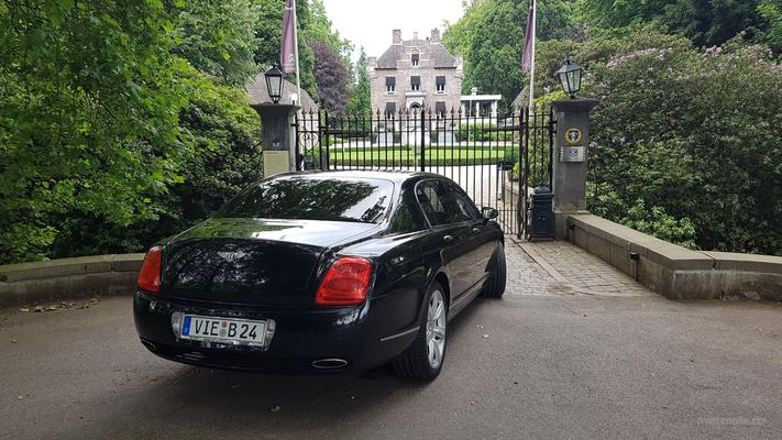 Hochzeitsauto mieten & vermieten - Bentley Flying Spur mit Chauffeur in Mönchengladbach