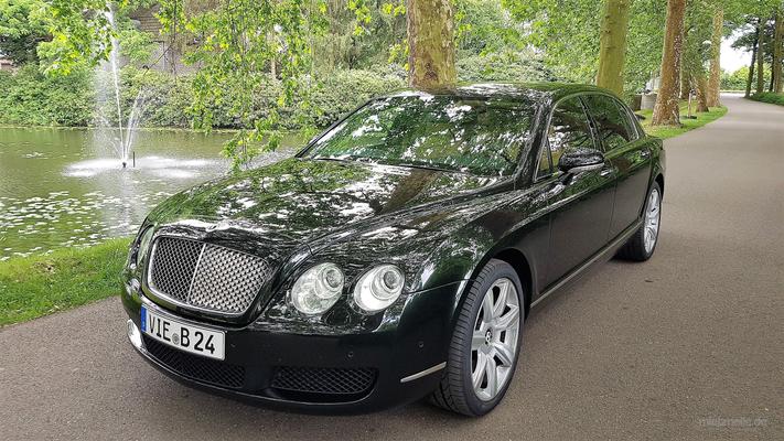 Hochzeitsauto mieten & vermieten - Bentley Flying Spur mit Chauffeur in Mönchengladbach