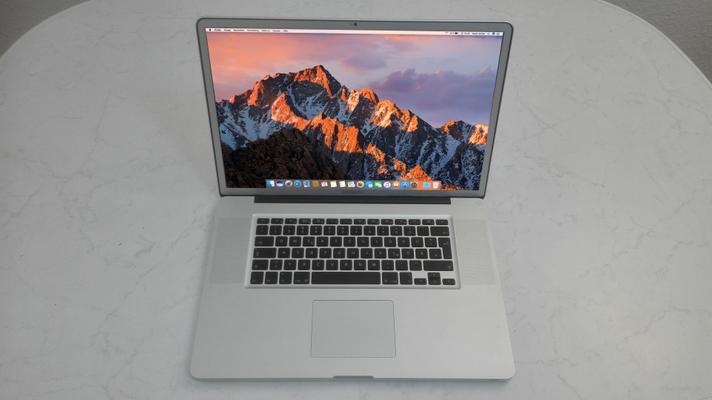 Apple mieten & vermieten - MacBook Pro 17" Apple Notebook MacOS Sierra - Berlin Hamburg Köln Stuttgart München Leipzig Saarbrücken Duisburg Hannover Bremen Frankfurt usw. Versand deutschlandweit in Berlin