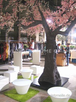 Saisonale Dekoration mieten & vermieten - Kirschblüten-Baum XL, rosa - WUNDERRÄUME GmbH vermietet: Dekoration/Kulisse für Event, Messe, Veranstaltung, Incentive, Mitarbeiterfest, Firmenjubiläum in Lichtenstein/Sachsen