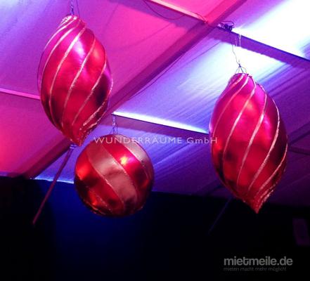 Weihnachtsdekoration mieten & vermieten - XXL-Weihnachtsbaumkugel-Set - WUNDERRÄUME GmbH vermietet: Dekoration/Kulisse für Event, Messe, Veranstaltung, Incentive, Mitarbeiterfest, Firmenjubiläum in Lichtenstein/Sachsen