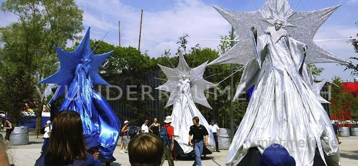 Dekofiguren mieten & vermieten - Riesenfigur "Stern" - WUNDERRÄUME GmbH vermietet: Dekoration/Kulisse für Event, Messe, Veranstaltung, Incentive, Mitarbeiterfest, Firmenjubiläum in Lichtenstein/Sachsen