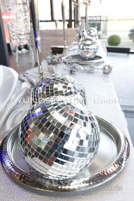 Dekofiguren mieten & vermieten - Spiegelkugel - WUNDERRÄUME GmbH vermietet: Dekoration/Kulisse für Event, Messe, Veranstaltung, Incentive, Mitarbeiterfest, Firmenjubiläum in Lichtenstein/Sachsen