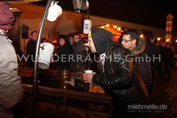 Antik & Rustikal mieten & vermieten - Bierkrugschieben - Maßkrug-Schieben - WUNDERRÄUME GmbH vermietet: Dekoration/Kulisse für Event, Messe, Veranstaltung, Incentive, Mitarbeiterfest, Firmenjubiläum in Lichtenstein/Sachsen