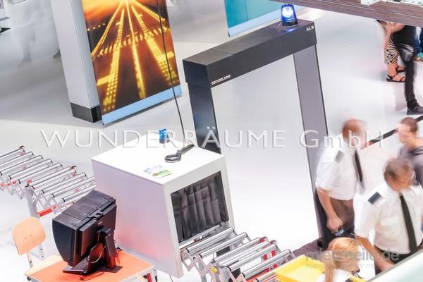 Kulissen mieten & vermieten - Durchleuchtungskasten für Gepäck - WUNDERRÄUME GmbH vermietet: Dekoration/Kulisse für Event, Messe, Veranstaltung, Incentive, Mitarbeiterfest, Firmenjubiläum in Lichtenstein/Sachsen