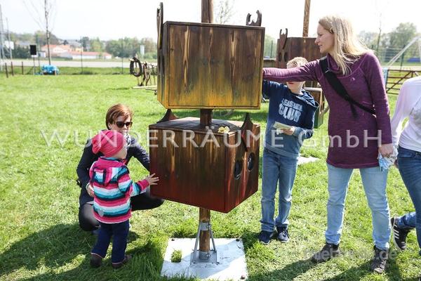 Gewinnspiele mieten & vermieten - Fühlkästen - WUNDERRÄUME GmbH vermietet: Dekoration/Kulisse für Event, Messe, Veranstaltung, Incentive, Mitarbeiterfest, Firmenjubiläum in Lichtenstein/Sachsen