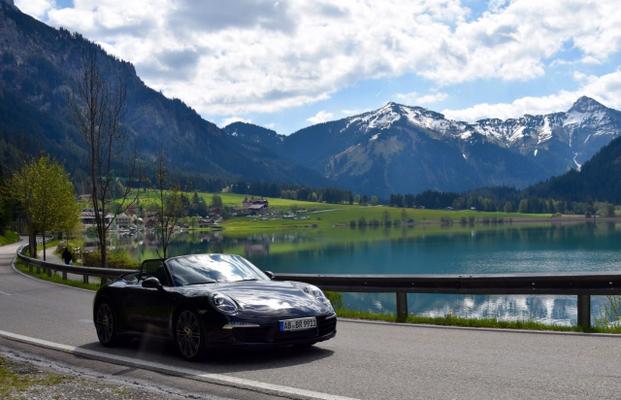 Sportwagen mieten & vermieten - Porsche 911 992 Cabrio, GTS Cabrio in Mömbris