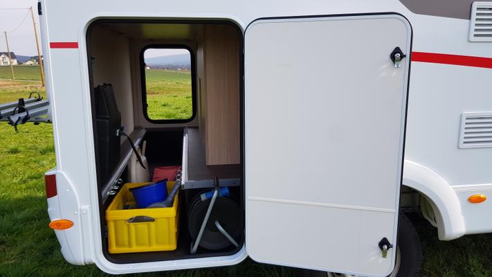 Wohnmobile mieten & vermieten - Wohnmobil mieten vermieten, 2 Personen, unter 6mtr., teilintegriert, autom.Sat-Anlage/TV/DVD. Längsbett in Edertal