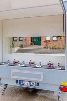 Duschcontainer mieten & vermieten - VIP Duschwagen in Dorsten