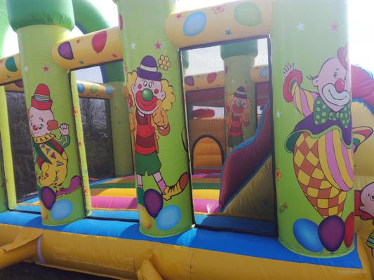 Hüpfburg mieten & vermieten - Profi Hüpfburg Clown Multiplay Center für 1 Tag mieten in Großholbach