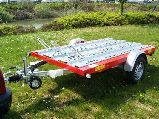 Motorradanhänger mieten & vermieten - Motorrad - Transporter fuer 1 - 3 Bikes  1000 kg gebremst mit Stossdaempfern / 100 km/h - Nutzlast ca. 765 kg - Plattforgroesse: 2500 x 1500  in Elsdorf (Rheinland)