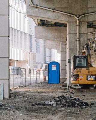 Toilettenkabine mieten & vermieten - mobi - mobile Toilette mieten I Baustellen-WC, Miet-WC für Baustelle in Langenfeld