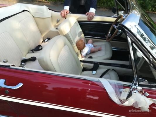 Hochzeitsauto mieten & vermieten - Mustang Cabrio Bj. 68, Hochzeitsauto, Chauffeur/-in, Oldtimer in Freiburg im Breisgau
