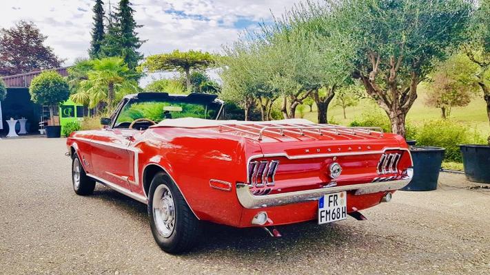 Hochzeitsauto mieten & vermieten - Mustang Cabrio Bj. 68, Hochzeitsauto, Chauffeur/-in, Oldtimer in Freiburg im Breisgau