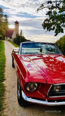 Hochzeitsauto mieten & vermieten - Mustang Cabrio Bj. 68, Hochzeitsauto, Chauffeur/-in, Oldtimer in Freiburg im Breisgau