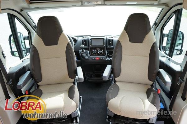Wohnmobile mieten & vermieten - KNAUS BoxStar 600 SOLUTION, Kastenwagen mit HUBBETT, Perfekt für 4 Personen! in Kiefersfelden