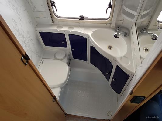 Wohnmobile mieten & vermieten - Wohnmobil Alkoven mieten / kilometerfrei in Mülheim an der Ruhr