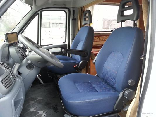 Wohnmobile mieten & vermieten - Wohnmobil Alkoven / kilometerfrei / Vermietung in Mülheim an der Ruhr