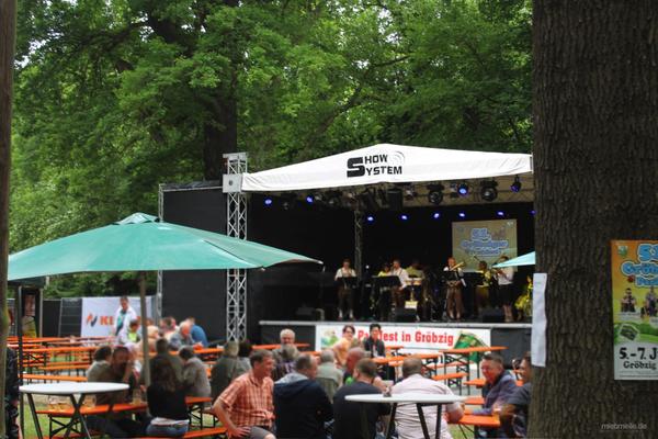 Bühne mieten & vermieten - Bühne Open-Air Bühne Veranstaltungsbühne Bühnendach mobile Eventbühne Ground-Support Bühne 8x6m in Gröningen