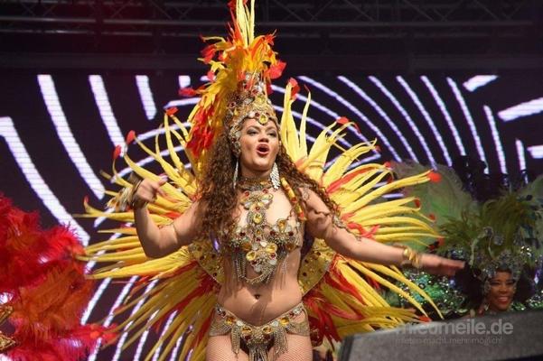 Tänzer mieten & vermieten - Original Brasilianische Sambatänzerinnen - Sambashow in Kaiserslautern