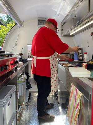 Crepes Maker mieten & vermieten - Foodtrailer Süsse Molly in Bielefeld