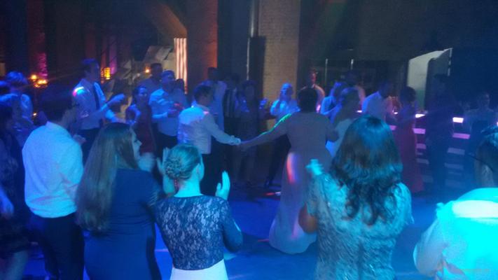 DJ mieten & vermieten - DJ, DJ Komplettpakete, Licht + Ton + DJ, Hochzeit, Geburtstag, Firmenevent und mehr in Leimen