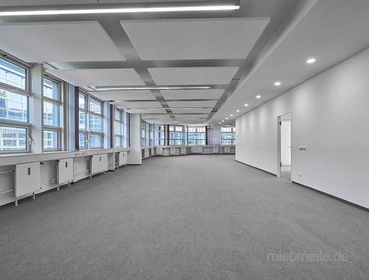 Büros mieten & vermieten - Renovierte Büroflächen in moderner Arbeitsumgebung in Grasbrunn in Grasbrunn